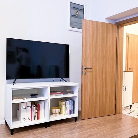 Aumetz Square Apartment Idrija Kültér fotó