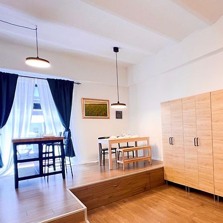 Aumetz Square Apartment Idrija Kültér fotó