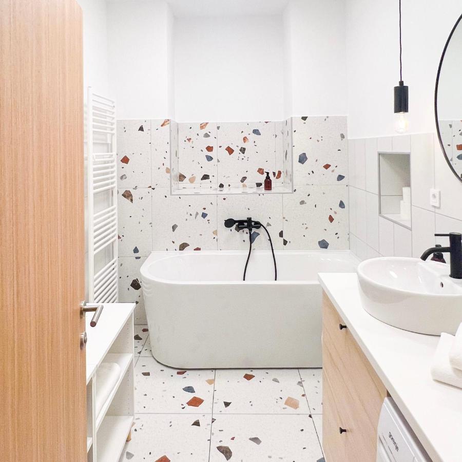 Aumetz Square Apartment Idrija Kültér fotó