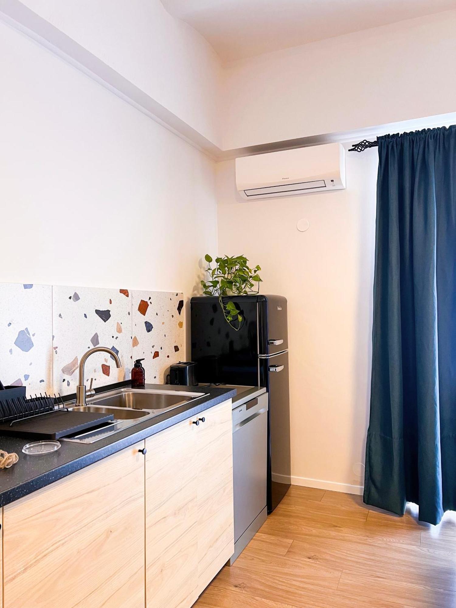 Aumetz Square Apartment Idrija Kültér fotó
